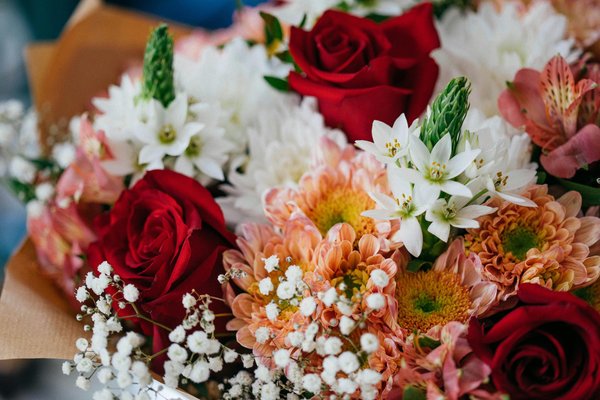 Commandez une composition de fleurs originales pour la fête des pères